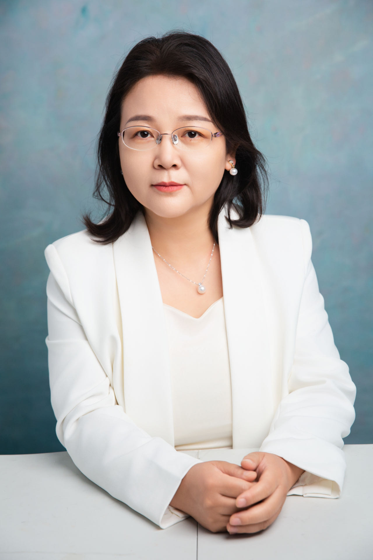 bec92365d39a420b969b1b54416a44e5.jpg 杨萍.jpg